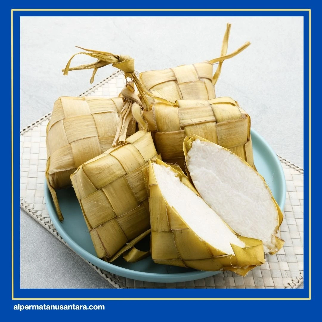 Ketupat Ketan Khas Medan
