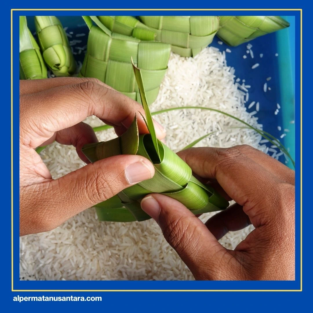Ketupat Ketan Khas Medan