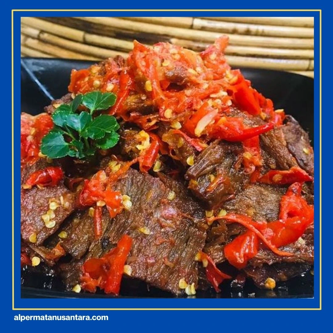 Menu Rumah Makan Padang yang Paling Laris Sepanjang Hari